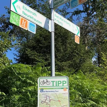 Semesterbostad Casita - Sterneferienhaus Mit Garten, Sauna Und Wallbox *